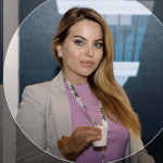 author avatar: Cezara Olteanu